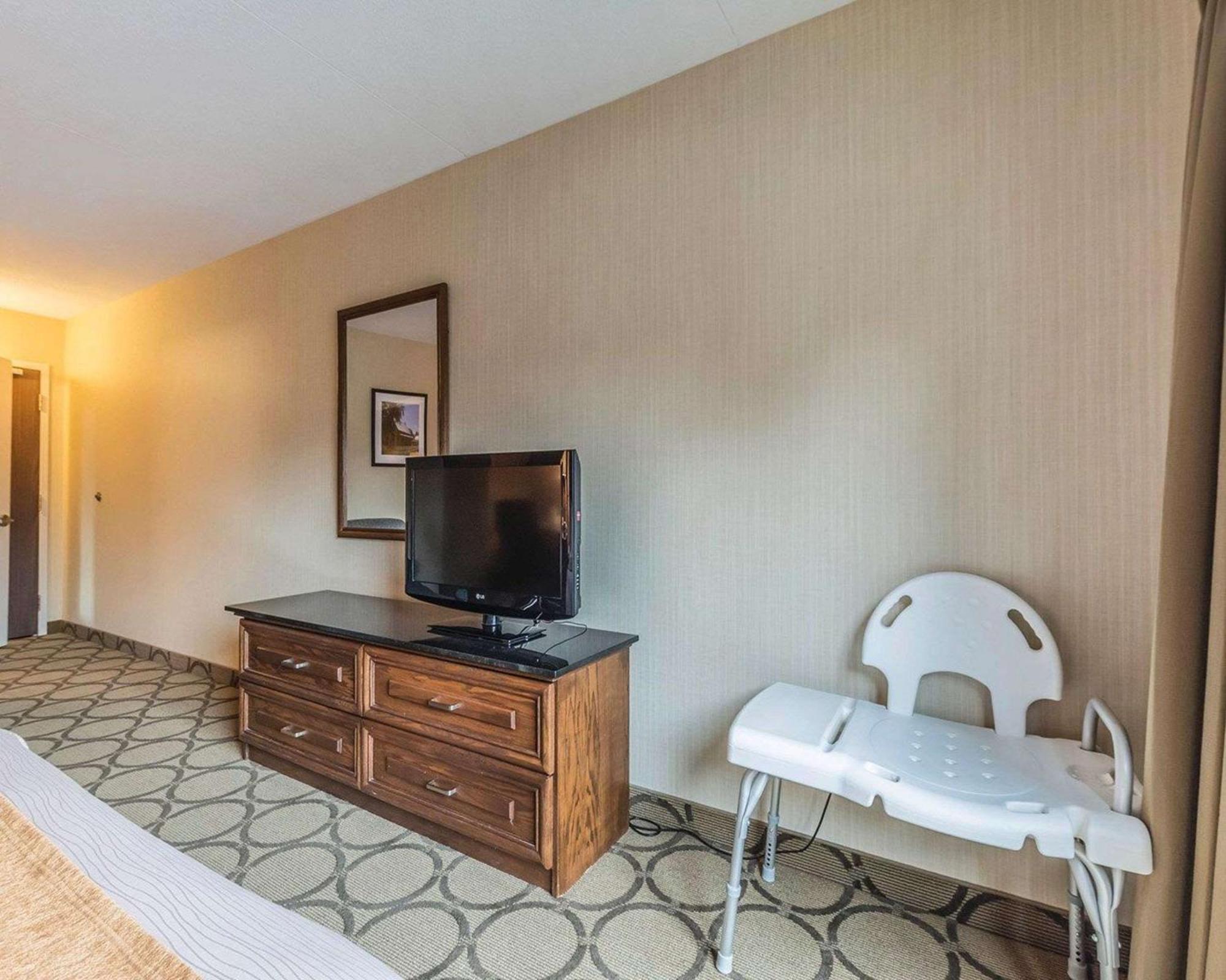 Comfort Inn Drummondville Exteriör bild