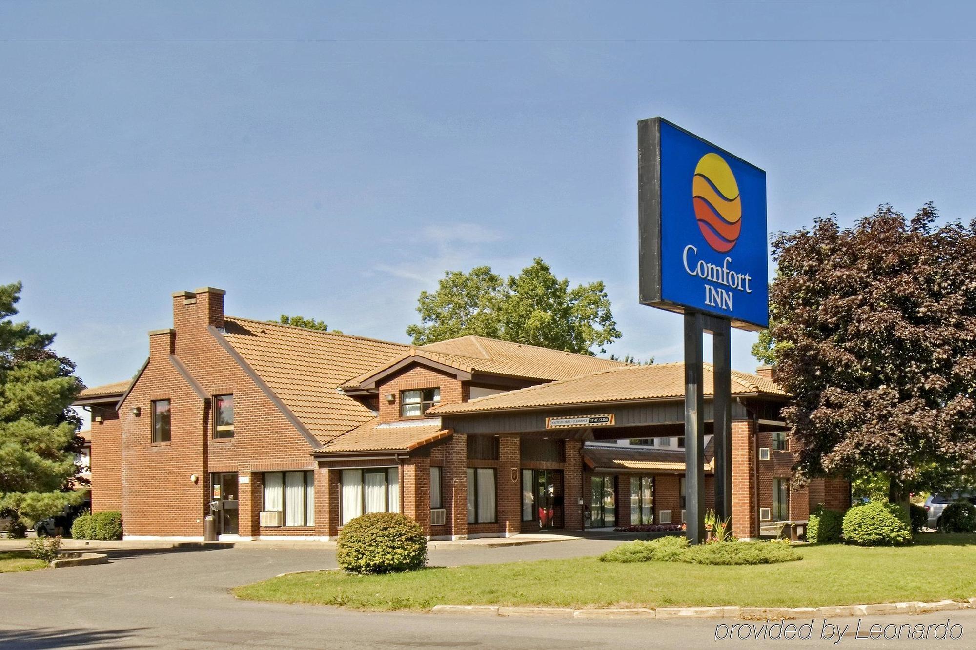 Comfort Inn Drummondville Exteriör bild