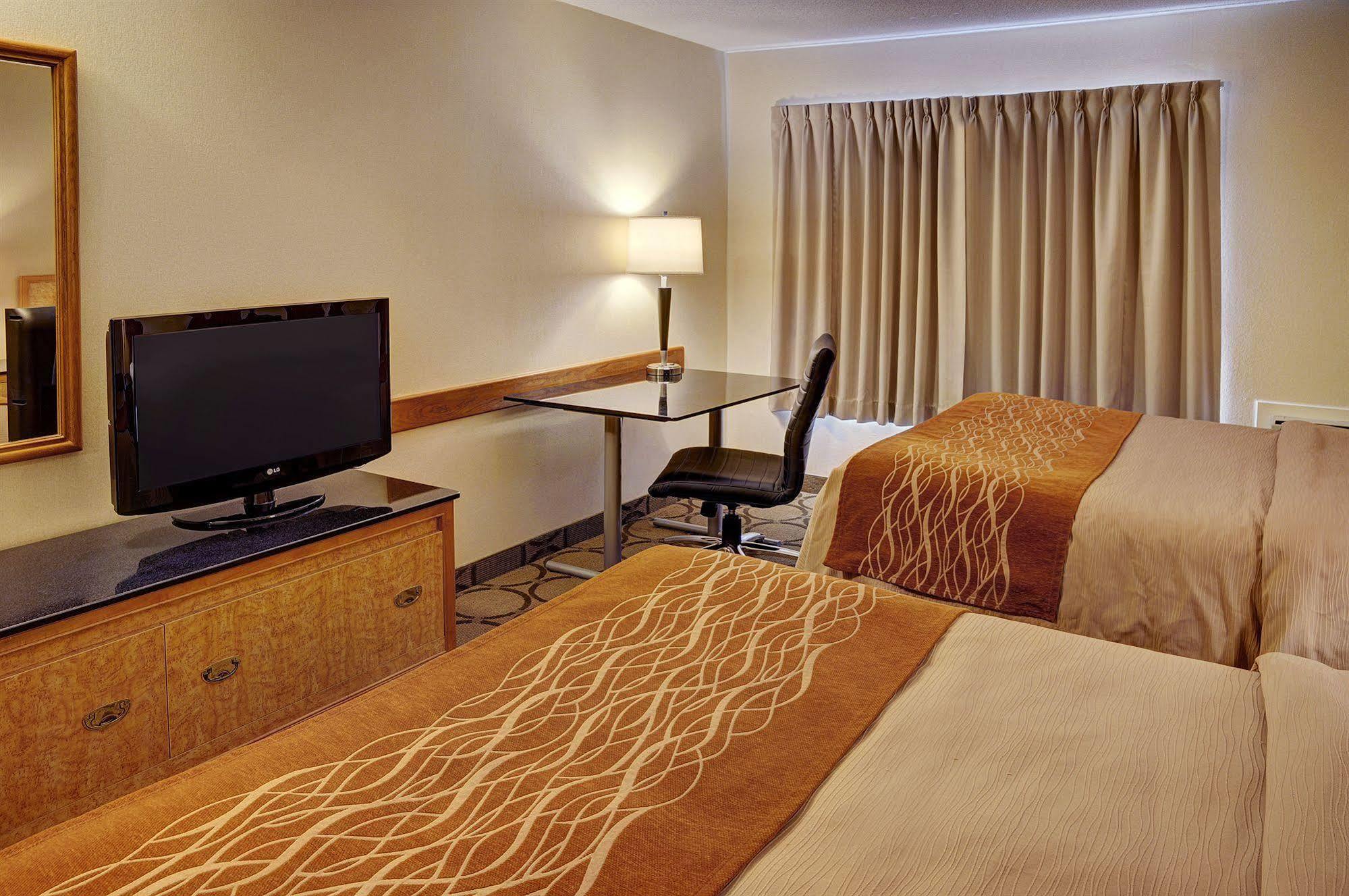 Comfort Inn Drummondville Exteriör bild
